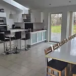 Luxury Near And Restaurant *